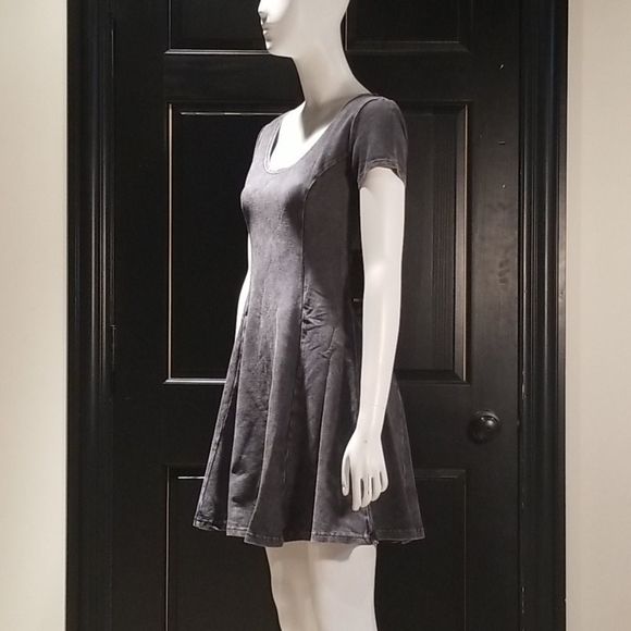 Forever 21 Oil Wash Skater Dress - Picture 2 of 4